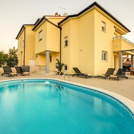 Villa Cera Pula Extérieur photo