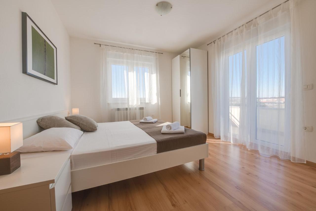 Villa Cera Pula Extérieur photo