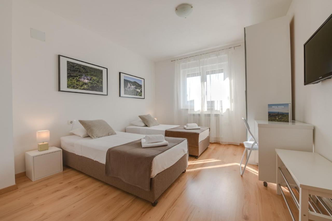 Villa Cera Pula Extérieur photo